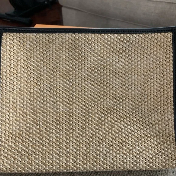 Louis Vuitton Toiletry raffia pouch on chain bag - Picture 4 of 12